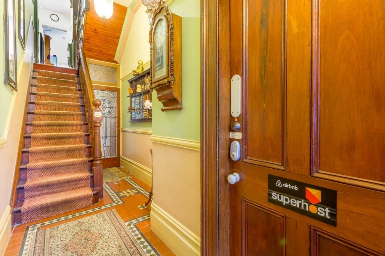 Superb Surry Hills Studio Room - Great Location Sydney Esterno foto